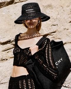 le givenchy kleding|Givenchy plage jewelry.